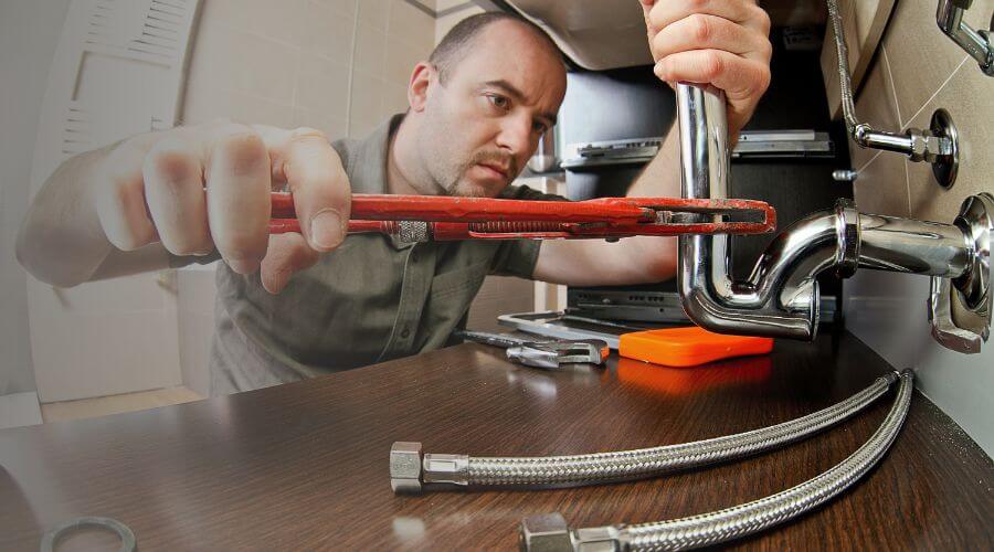 Expert burst pipe repair services in Norwood, VA